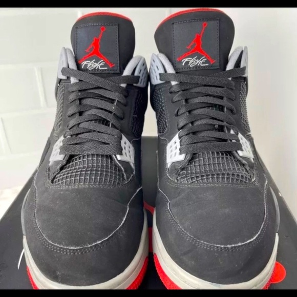 jordan 4 bred crease